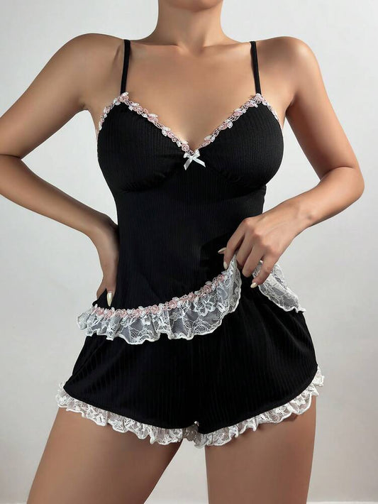 Lace Patchwork & Colorful Floral Cami Top & Shorts Pajama Set – Cozy Lounge Sleepwear for Women