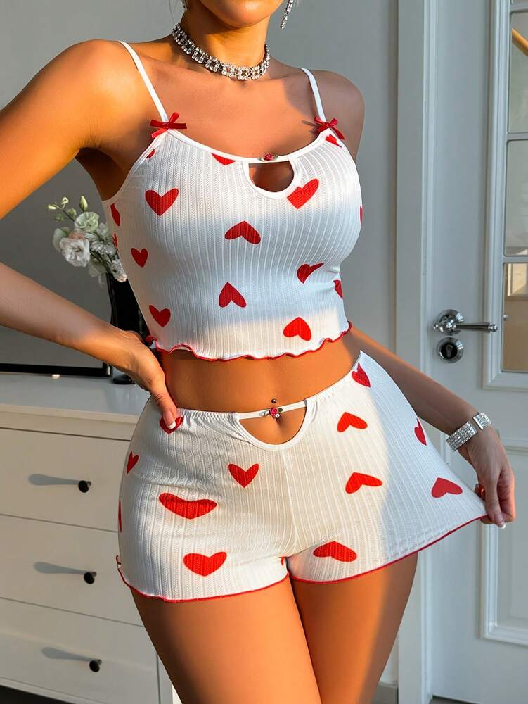 Women’s Heart Print Camisole & Striped Shorts Pajama Set – Comfortable Sleepwear for Vacation & Relaxation